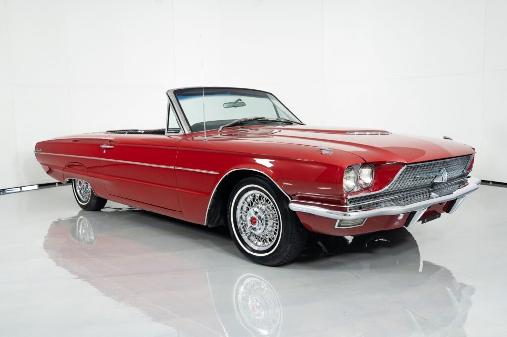 1966 Ford Thunderbird